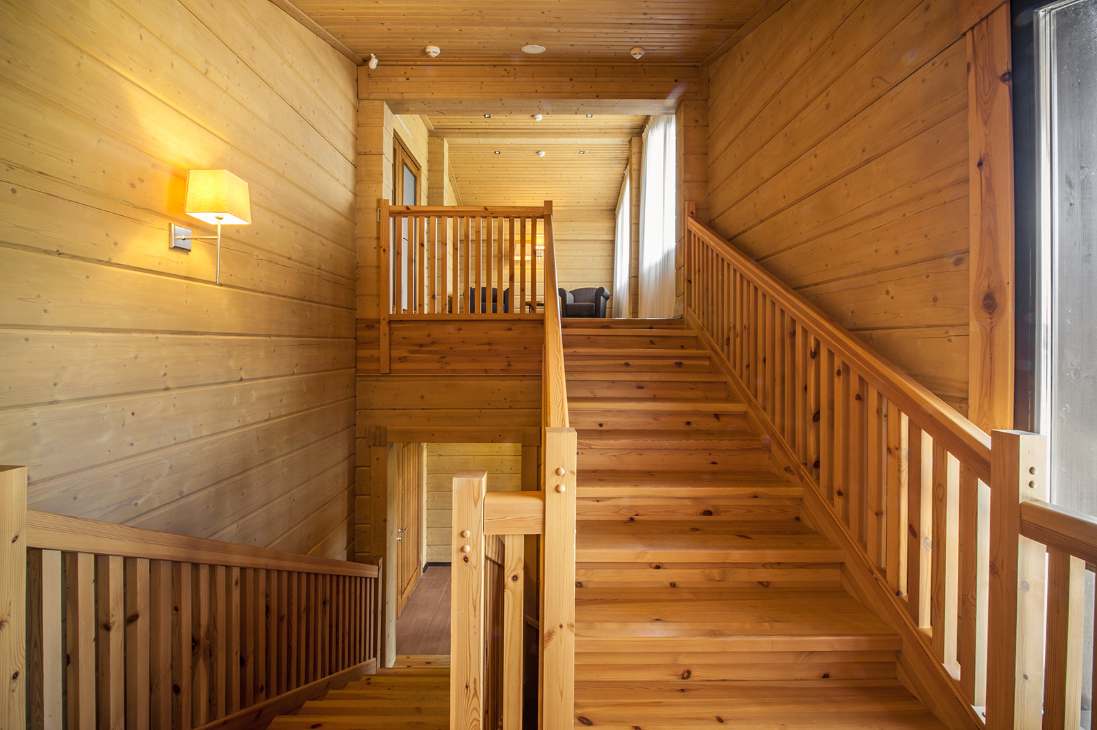 Коттедж - вид 2